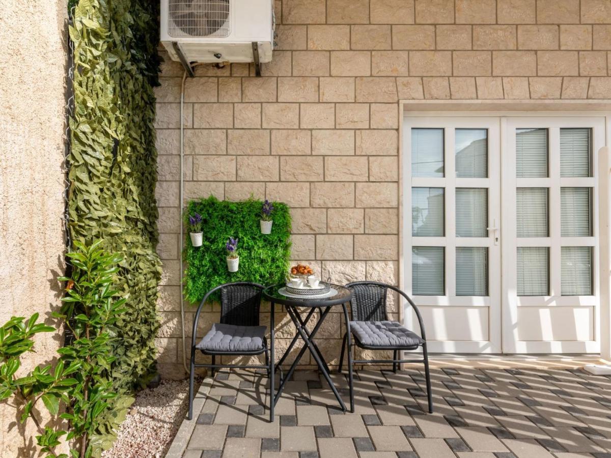 Apartment Niko 2 By Interhome Duće Exteriör bild